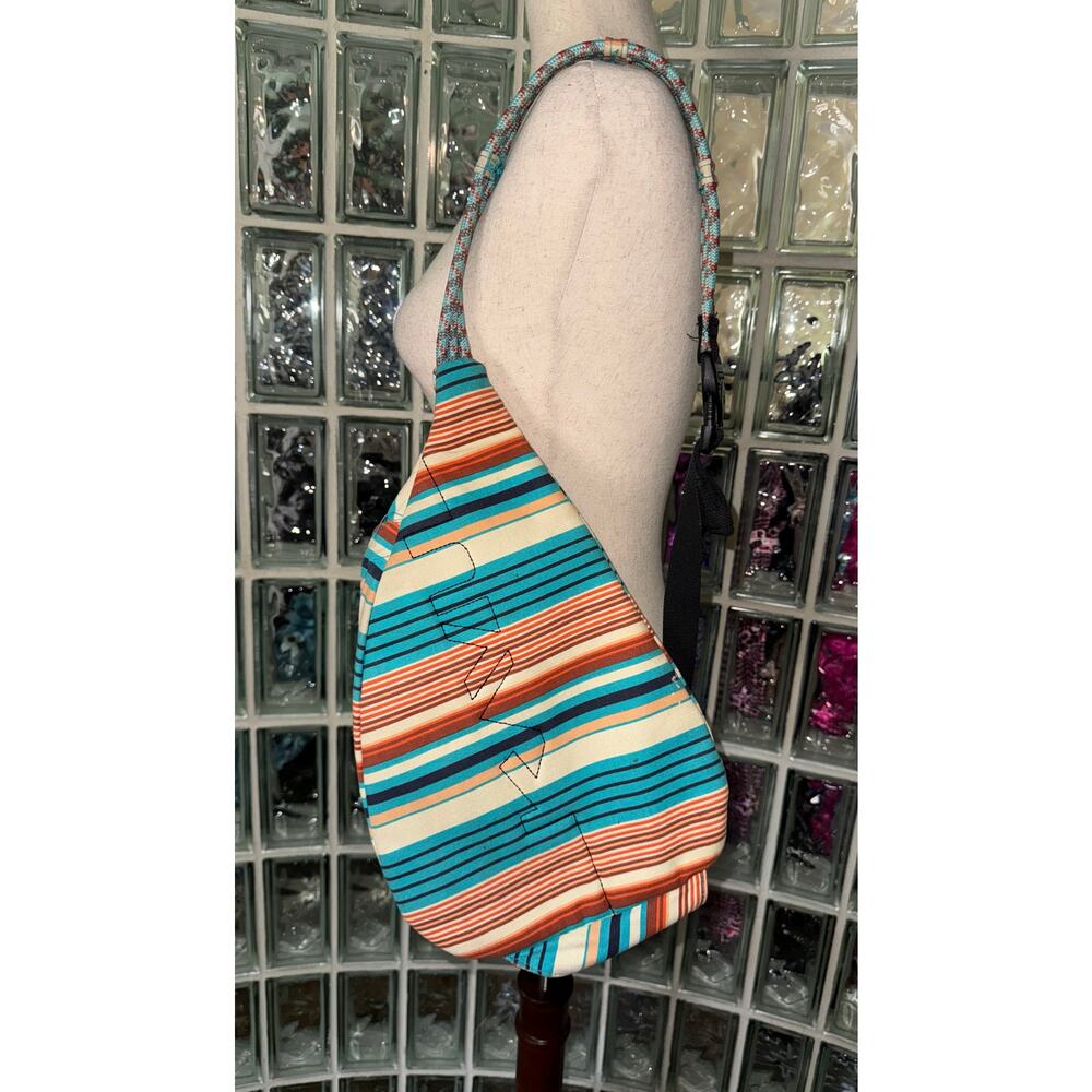 KAVU Mini Rope Sling Pack with Adjustable Rope Shoulder Strap - Picture 4 of 7